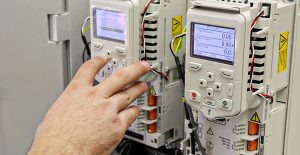 آموزش اینورتر یاسکاوا